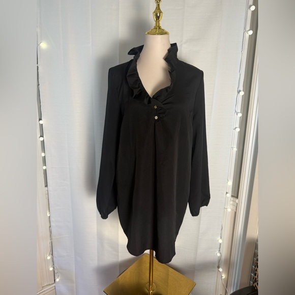 Mud Pie Black Ruffle Tunic Top size Large - Picture 1 of 6
